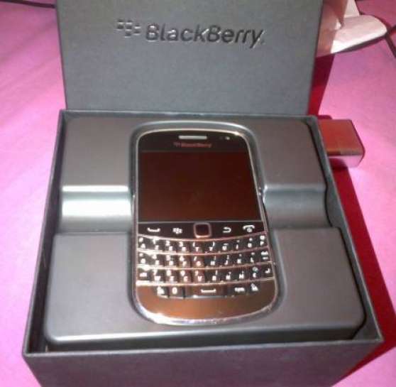 Annonce occasion, vente ou achat 'Blackberry Bold 9900 Neuf +Facture'