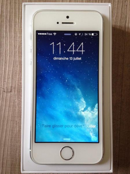 Annonce occasion, vente ou achat 'Iphone 5s 32g impecable'