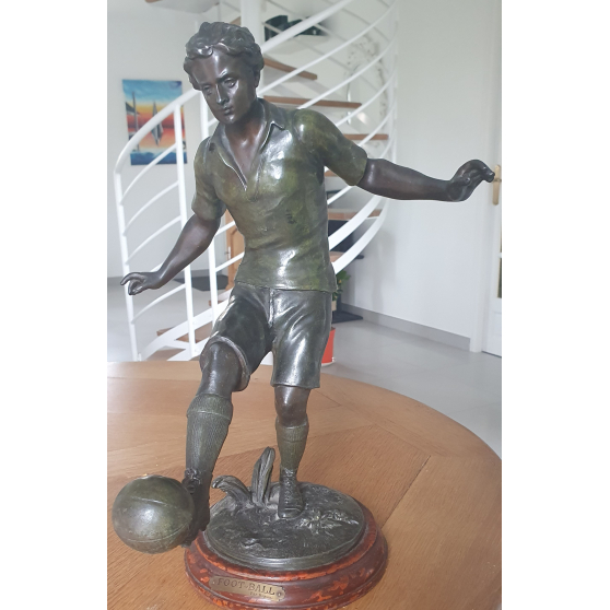 Statue en bronze foot-ball Par Rigual