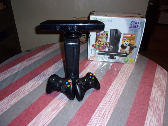 Annonce occasion, vente ou achat 'XBOX360 slim 250GO+2manettes+Kinect'