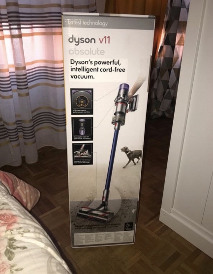 Annonce occasion, vente ou achat 'Aspirateur Dyson V10 absolute neuf'