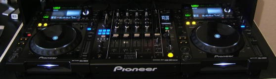2XCDJ 2000 PIONEER + DJM 900 NEXUS