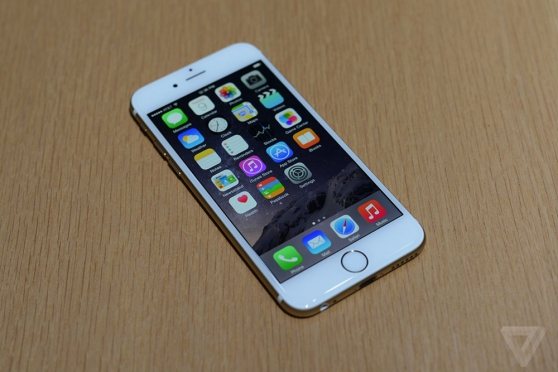 Annonce occasion, vente ou achat 'IPhone 6 blanc 128g'