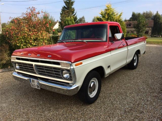 Ford F 100Ford F 100 4900