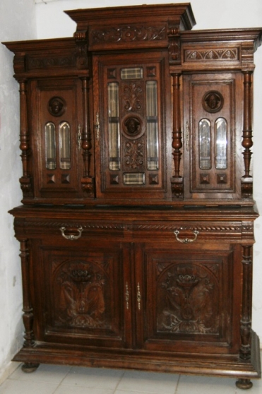 Annonce occasion, vente ou achat 'BUFFET HENRY II ANNEE 1920'
