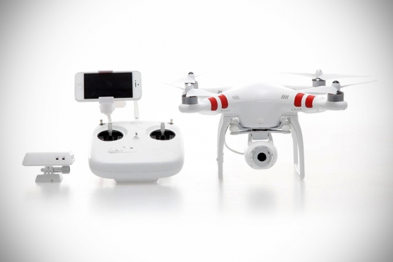 Annonce occasion, vente ou achat 'camera Drone Phantom 2 RTF de DJI + Nace'