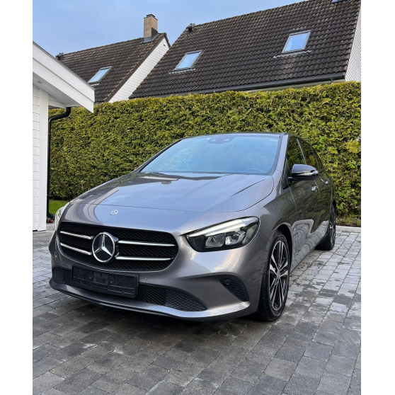 Annonce occasion, vente ou achat 'Mercedes-Benz B 200 Urban AMG *Pano*LED*'