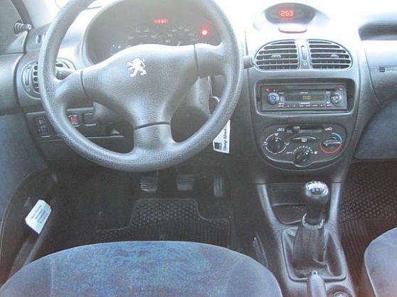 PEUGEOT 206 BERLINE 5P 1000 EUR simulez v