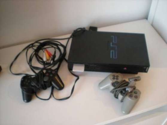 Annonce occasion, vente ou achat 'Vends Play Station 2 Comprenant 2 manett'