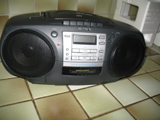 Annonce occasion, vente ou achat 'Radio cassette CD Sony Neuf'