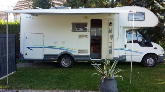 Annonce occasion, vente ou achat 'Camping-Car Ford Chausson Flash 07'