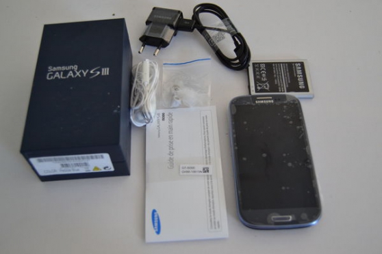 Annonce occasion, vente ou achat 'Samsung Galaxy S3 GT-I9300 Bleu'