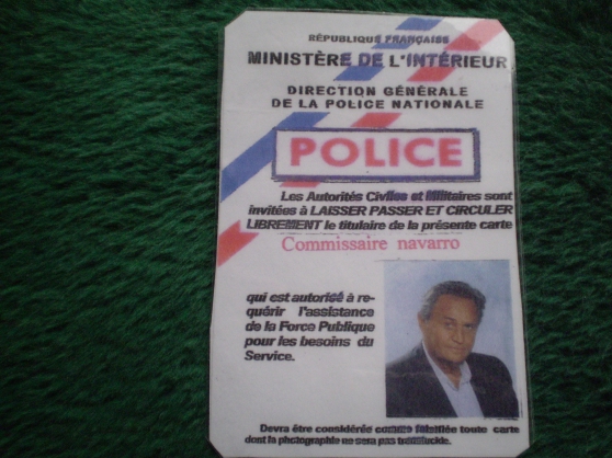 Annonce occasion, vente ou achat 'repro carte police commissaire NAVARRO'