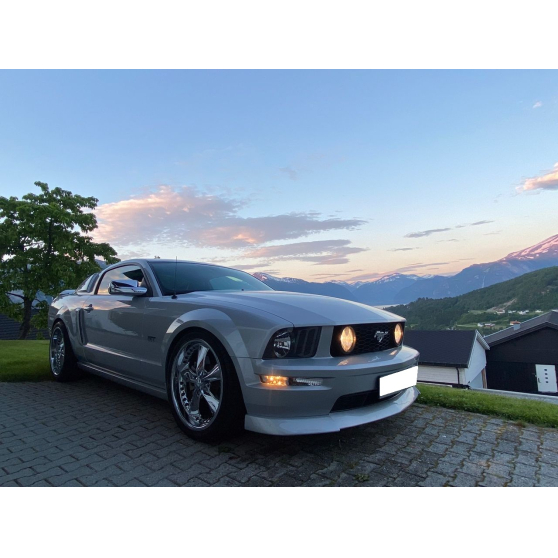 Annonce occasion, vente ou achat 'Ford Mustang Etat 5/5'
