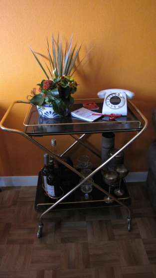 Annonce occasion, vente ou achat 'Table roulante vintage (annes 50-60)'