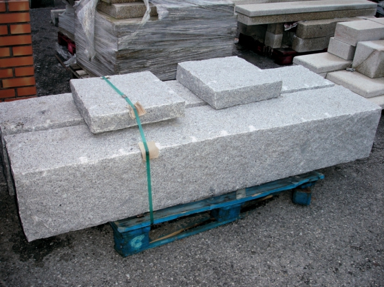 Annonce occasion, vente ou achat 'pilier en pierre granit'