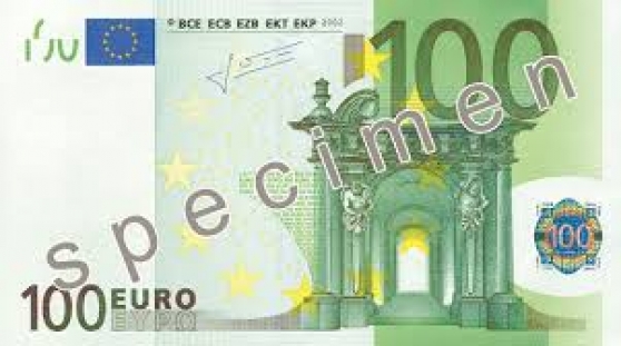 Annonce occasion, vente ou achat 'pare brise chang = 100 euros offert'