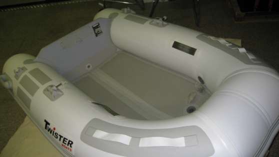 Annonce occasion, vente ou achat 'Pneumatique Twister Boats modle 200 VIB'