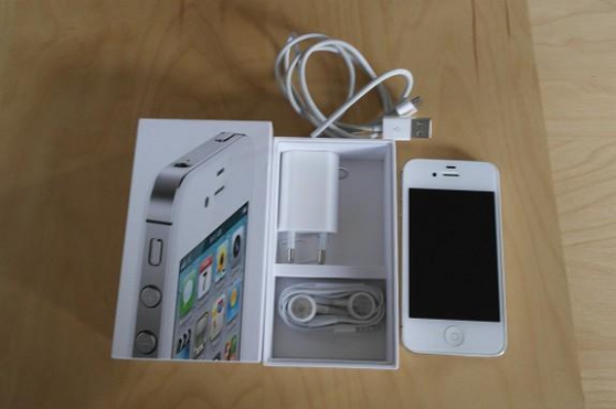 Apple IPhone 4S blanc 16gb tout opérateu