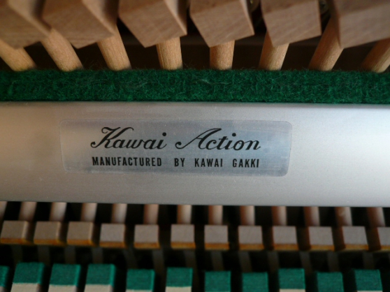 Annonce occasion, vente ou achat 'PIANO DROIT CE 7 KAWAI'