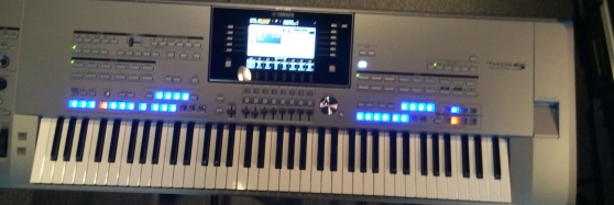 Annonce occasion, vente ou achat 'Yamaha Tyros 5 - 76 notes'