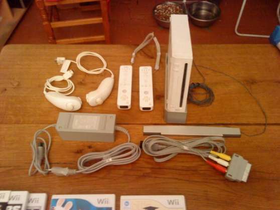 Annonce occasion, vente ou achat 'console wii+wii fit +manettes+jeux'