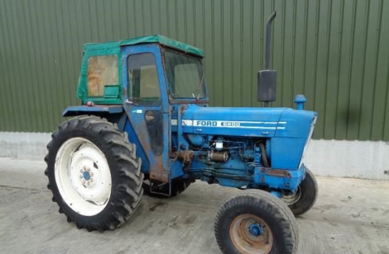 Annonce occasion, vente ou achat 'Don Tracteur FORD 2WD  donner'