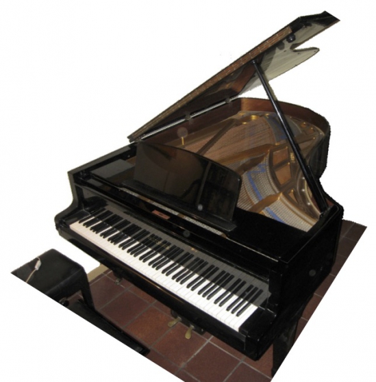 Piano demi-queue Blüthner mod. 4