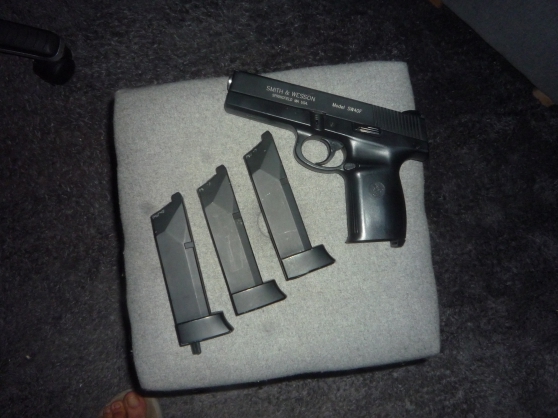 Annonce occasion, vente ou achat 'Rplique Smith & Wesson 40 F Blowback'