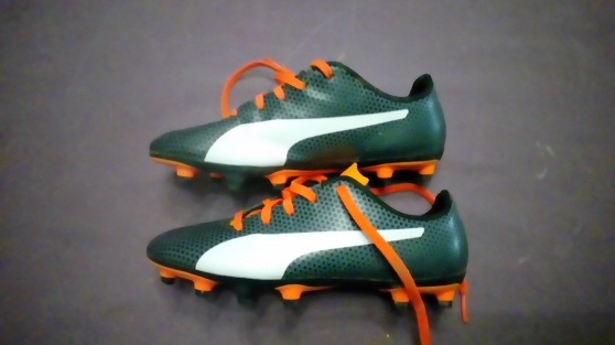 Annonce occasion, vente ou achat 'Chaussures de foot taille 34'