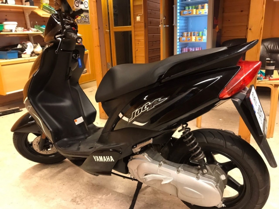 Yamaha JOG r / CS 50 - Marche.fr