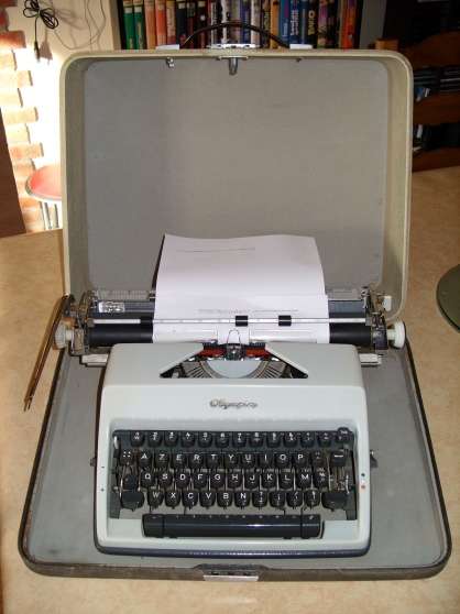 machine à écrire olympia