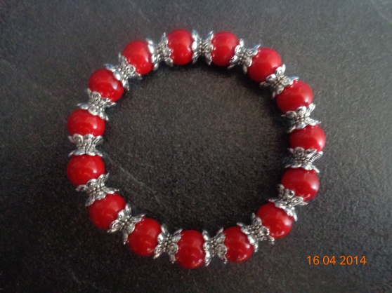 Annonce occasion, vente ou achat 'Bracelet tibet rouge'