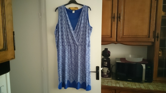 Robe bleu taille 54 balsamik