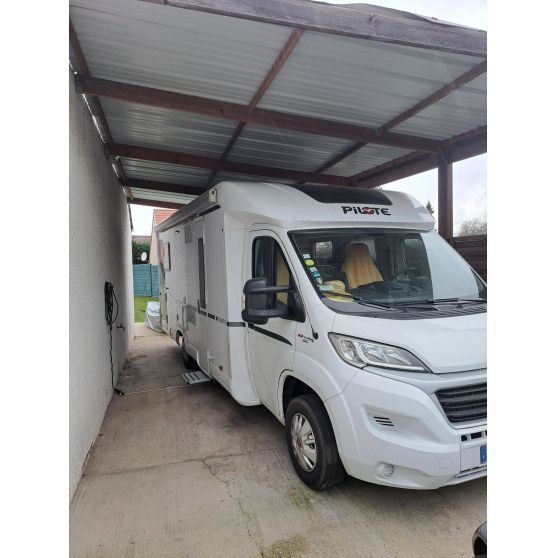 camping car PILOTE 740 essentiel 2019