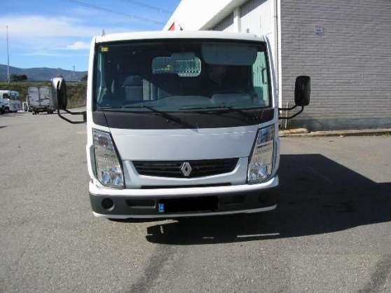 Annonce occasion, vente ou achat 'camion benne RENAULT MAXITY 130.35'