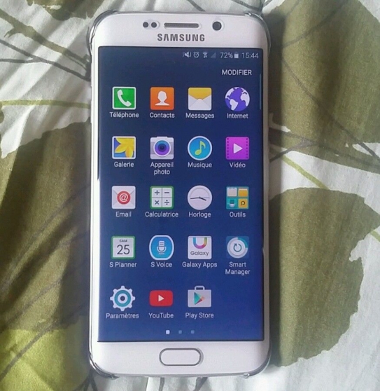 Annonce occasion, vente ou achat 'Samsung galaxy s6 edge 128g blanc'