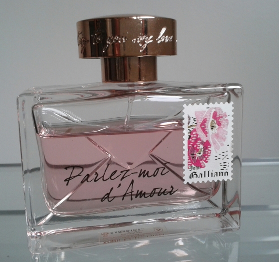 Annonce occasion, vente ou achat 'Parfum Parler moi d\'amour John Galiano'