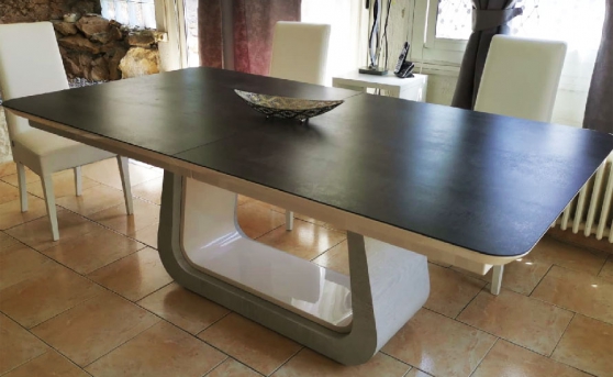 Table Mesa Jantar - La maison contempora