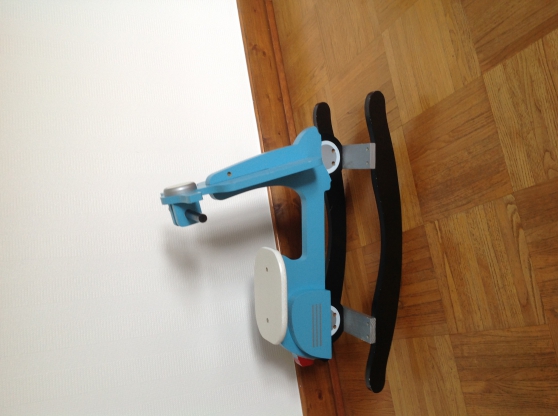 scooter a bascule en bois