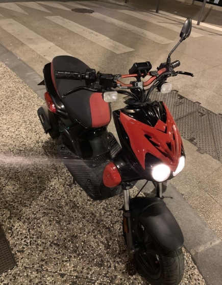Annonce occasion, vente ou achat 'MBK SCOOTER BOOSTER VELO'