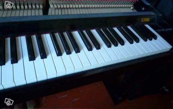 Annonce occasion, vente ou achat 'Excellent piano droit YAMAHA LU 201 C'