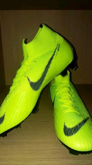 Annonce occasion, vente ou achat 'Crampon Nike mercurial superfly IV'