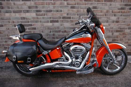 Annonce occasion, vente ou achat 'Harley-Davidson Softail Convertible FLST'