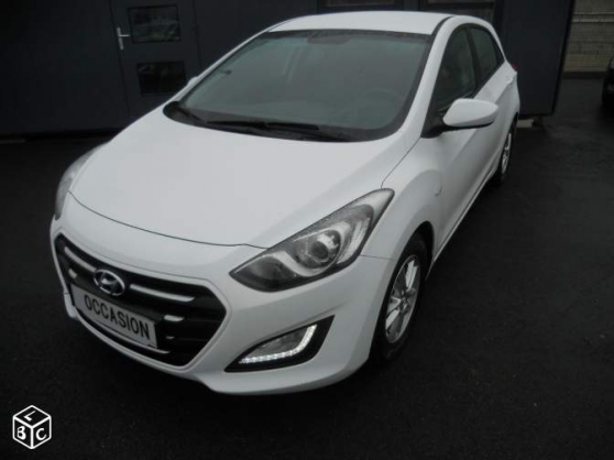 Annonce occasion, vente ou achat 'Hyundai i30 1.6crdi 110 2015 16214kms 15'