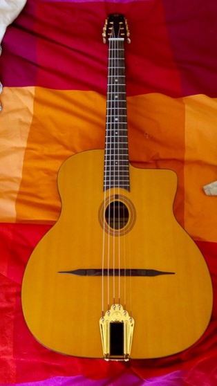 Annonce occasion, vente ou achat 'guitare MANOUCHE GITANE CIGANO CG 0'