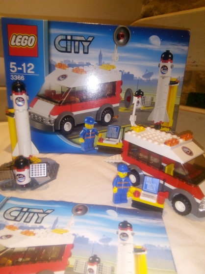 Annonce occasion, vente ou achat 'vente LEGO Complet aire de Lancement'