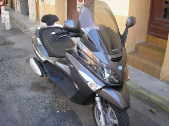 Annonce occasion, vente ou achat 'Scooter Xevo Piaggio 125'
