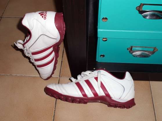 Annonce occasion, vente ou achat 'CRAMPON MOULE ADIDAS- taille 40'