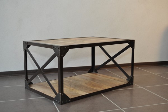 Annonce occasion, vente ou achat 'Table basse structure acier & bois'